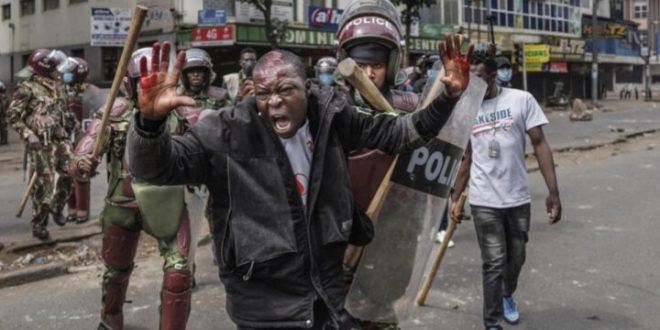 Au Kénya, plus de 270 personnes arrêtées après les manifestations anti-gouvernementales