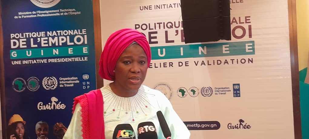 Conakry : la ministre Aminata Kaba lance les travaux de l’atelier de validation de la politique nationale de l’emploi