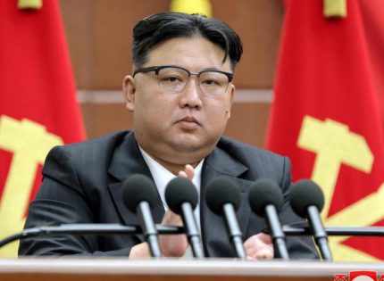 Kim Jong Un appelle son armée à se préparer à la guerre