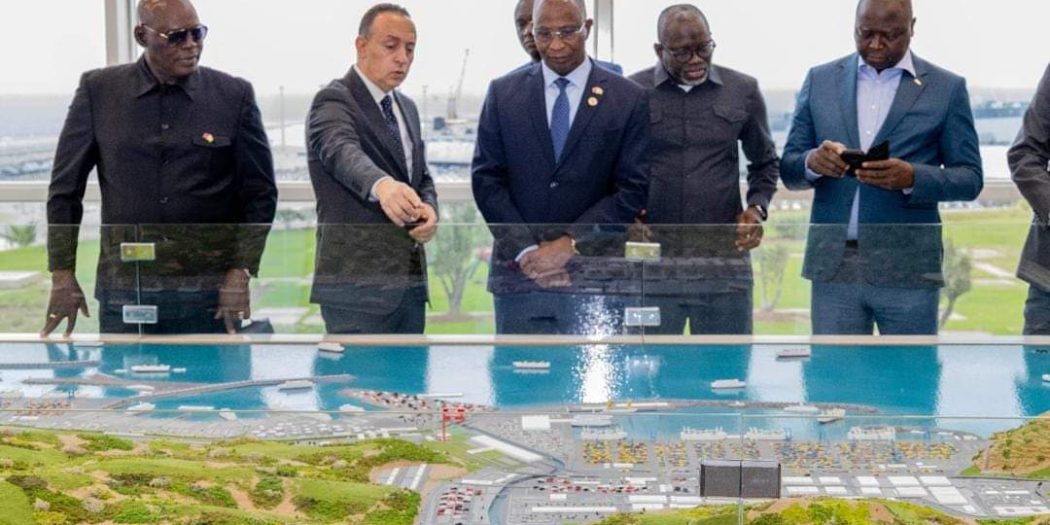 Économie : la Guinée s’inspire de Tanger MED sur le plan de la coopération portuaire