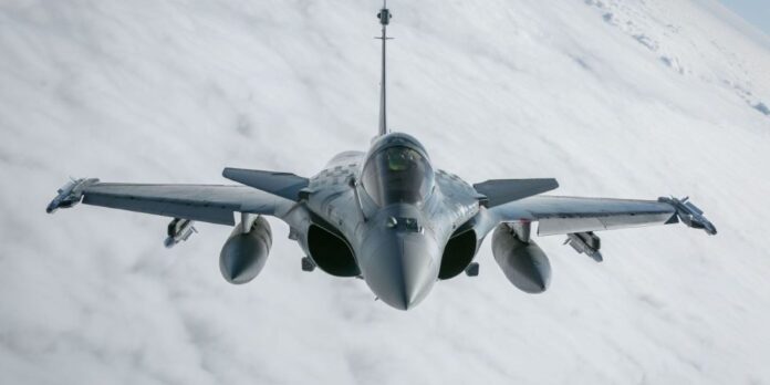 France-Rafale-sujet_AdlAE-1050x525