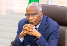 Bah Oury dit avoir quitté la Primature dans un esprit de loyauté et de devoir accompli