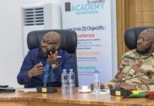 Guinée: Les Ministres Djiba Diakité et Amara Camara confirmés à leurs postes