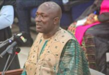 Dernière minute : victime d’un malaise, Toumba Diakité évacué d’urgence à l’hôpital du Camp Almamy Samory Touré