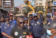 Guinée / Matam : la police nationale et les citoyens mobilisés pour assainir la route du Niger