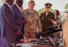 Renforcement des capacités opérationnelles des Forces armées guinéennes : remise officielle de matériels militaires acquis grâce à la coopération guinéo-russe